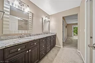 775 Hampton Cir, Aurora, OH 44202 - Photo 11