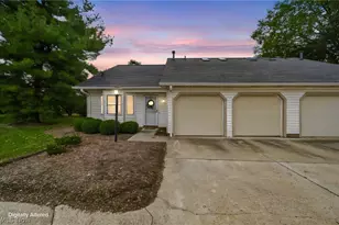 775 Hampton Cir, Aurora, OH 44202 - Photo 29