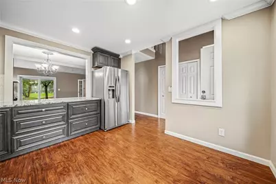 775 Hampton Circle #2, Aurora, OH 44202 - Photo 3