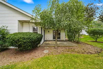 775 Hampton Circle #2, Aurora, OH 44202 - Photo 27