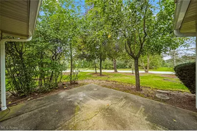 775 Hampton Circle #2, Aurora, OH 44202 - Photo 35