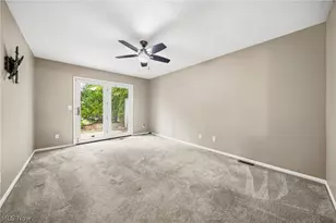 775 Hampton Cir, Aurora, OH 44202 - Photo 13