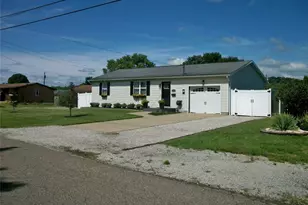 1594 Gene St, Belpre, OH 45714 - Photo 43