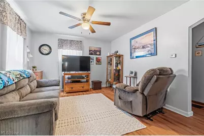 1622 Sandwith Avenue SW, Canton, OH 44706 - Photo 3