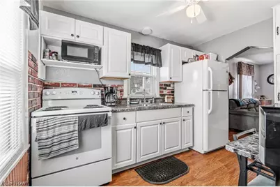 1622 Sandwith Avenue SW, Canton, OH 44706 - Photo 7
