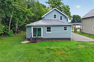 1727 E 49th St, Ashtabula, OH 44004 - Photo 3