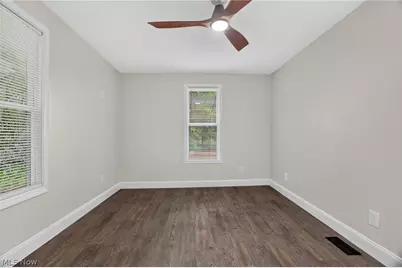 1727 E 49th Street, Ashtabula, OH 44004 - Photo 23