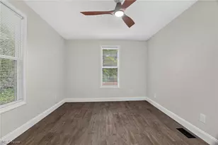 1727 E 49th St, Ashtabula, OH 44004 - Photo 23