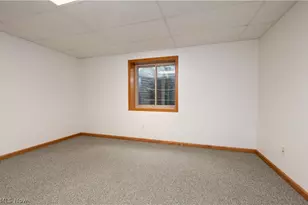 2705 Crooked Run Rd NW, New Philadelphia, OH 44663 - Photo 19