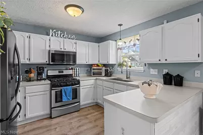 35316 Oxford Court, North Ridgeville, OH 44039 - Photo 19