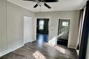 11921 Franklin Blvd, Oakwood, OH 44107 - Photo 7