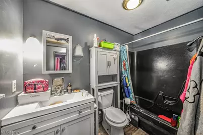 7672 Lanese Drive, Windsor, OH 44099 - Photo 9