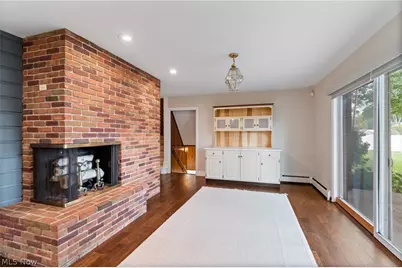 1212 Buena Vista Street NE, Canton, OH 44714 - Photo 7