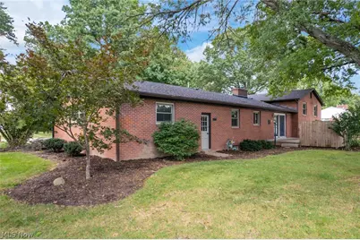 1212 Buena Vista Street NE, Canton, OH 44714 - Photo 31