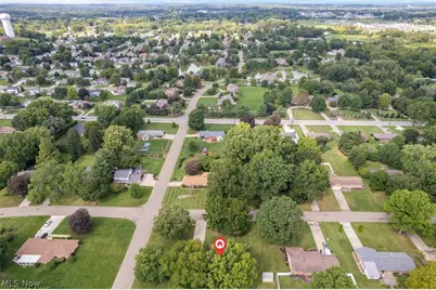 1212 Buena Vista Street NE, Canton, OH 44714 - Photo 33
