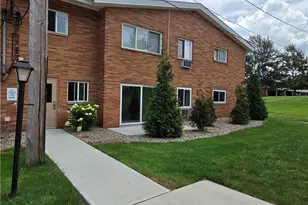 451 Tollis Pkwy, Grandview Heights, OH 44147 - Photo 1