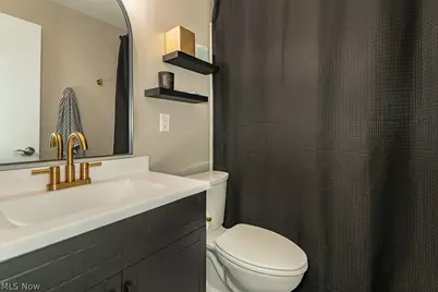 223 Shore Drive, Eastlake, OH 44095 - Photo 29