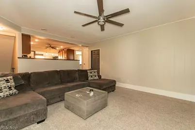 223 Shore Drive, Eastlake, OH 44095 - Photo 17
