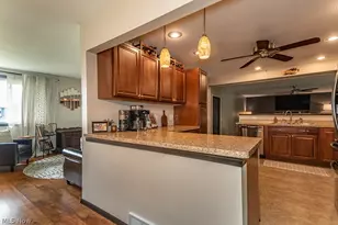 223 Shore Dr, Eastlake, OH 44095 - Photo 11
