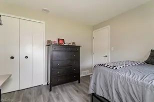 223 Shore Dr, Eastlake, OH 44095 - Photo 27