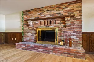 21 W Howe Rd, Tallmadge, OH 44278 - Photo 27