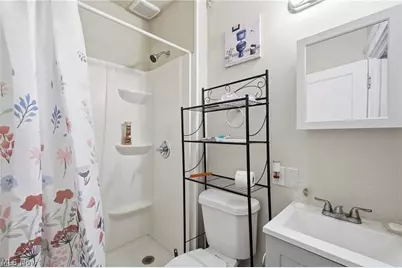 13611 Beachwood Avenue, Loveland, OH 44105 - Photo 27
