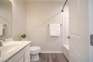 1140 Bean Ln, Akron, OH 44313 - Photo 31