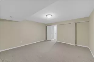 36505 Capri Ln, North Ridgeville, OH 44039 - Photo 39