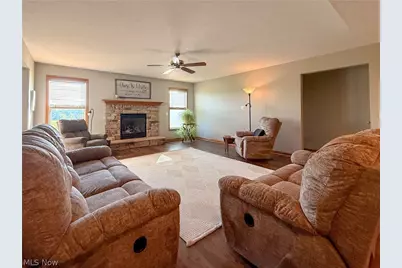 125 Pondview Circle, Rittman, OH 44270 - Photo 5