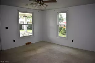 115 W Pine St, Lisbon, OH 44432 - Photo 9