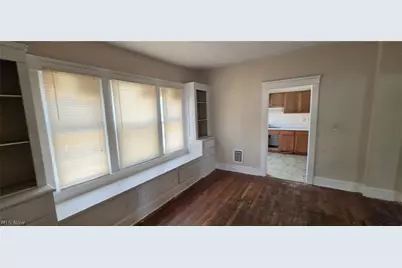 9110 Jeffries Avenue, Loveland, OH 44105 - Photo 15