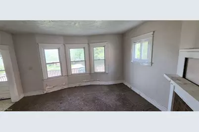 9110 Jeffries Avenue, Loveland, OH 44105 - Photo 5