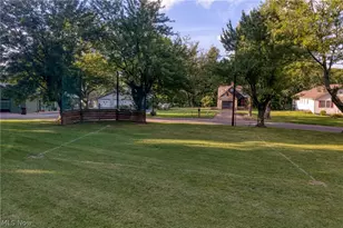 146 Spruce Dr NW, North Canton, OH 44720 - Photo 41