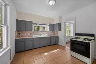 1413 East Ave, Akron, OH 44307 - Photo 9