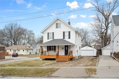 847 Sackett Avenue, Cuyahoga Falls, OH 44221 - Photo 1