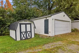 847 Sackett Ave, Cuyahoga Falls, OH 44221 - Photo 27