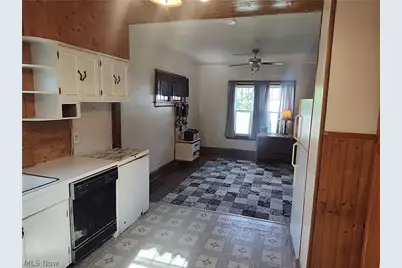 6005 Hillcrest Avenue, Ashtabula, OH 44004 - Photo 21