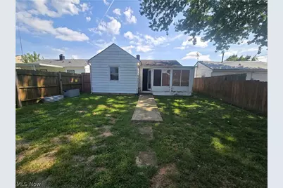329 Wyandotte Street, Lancaster, OH 43130 - Photo 13
