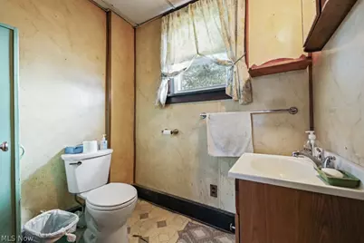 328 Keystone Street, Alliance, OH 44601 - Photo 13