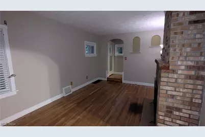 8893 Traphagen Street NW, Massillon, OH 44646 - Photo 33