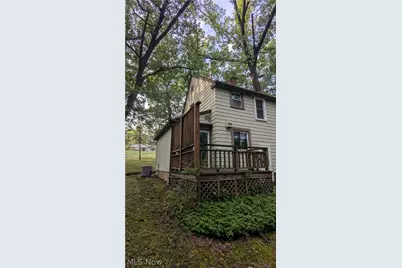 8893 Traphagen Street NW, Massillon, OH 44646 - Photo 5