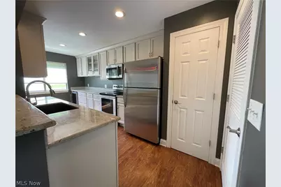 3800 Rosemont Boulevard #110B, Akron, OH 44333 - Photo 7
