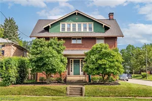 325 15th St NW, Canton, OH 44703 - Photo 1