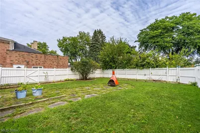 325 15th Street NW, Canton, OH 44703 - Photo 35