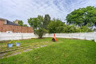 325 15th St NW, Canton, OH 44703 - Photo 35