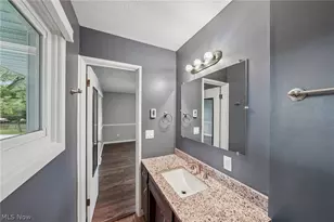 5750 Skyline Dr, Green Hills, OH 44131 - Photo 17