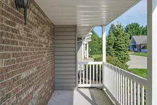 230 Park Pl Dr, Wadsworth, OH 44281 - Photo 3