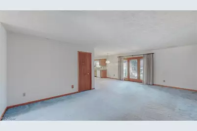 230 Park Place Drive, Wadsworth, OH 44281 - Photo 5