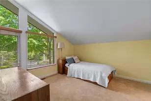 800 Windward Dr, Aurora, OH 44202 - Photo 29