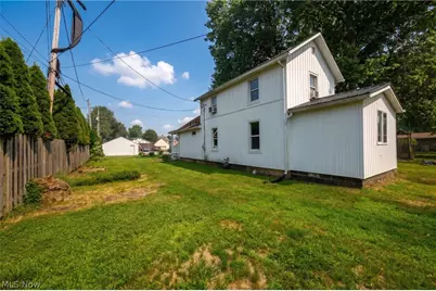368 4th Drive NW, New Philadelphia, OH 44663 - Photo 7